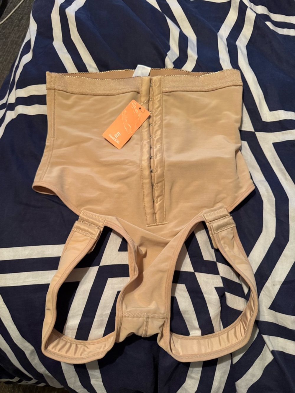 Nude High-Waist Shapewear Waist Cincher with Straps